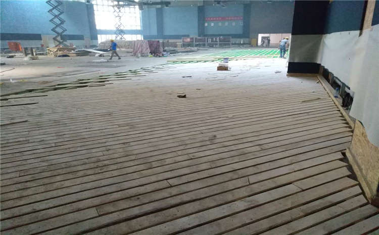 浙江體育館專用運(yùn)動木地板建設(shè)