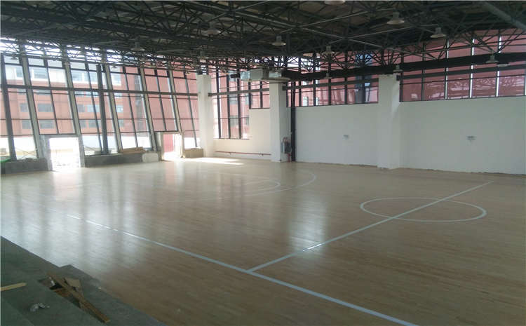 橡膠木羽毛球館木地板施工技術(shù)方案