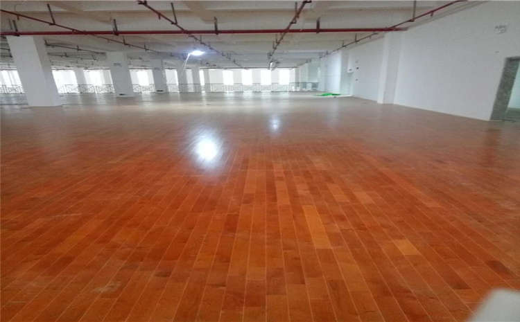 20厚籃球場木地板怎么畫線