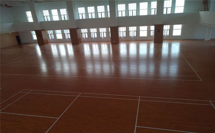 柞木籃球館木地板打磨翻新