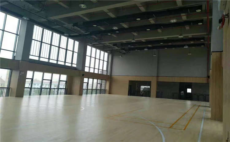 楓樺木乒乓球館木地板批發